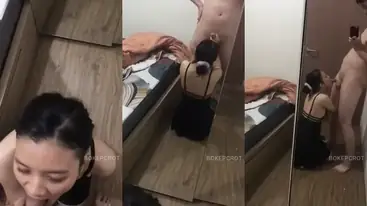habis di sepong pacar lanjut ngewe di depan kaca
